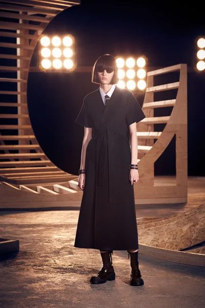 Look 38